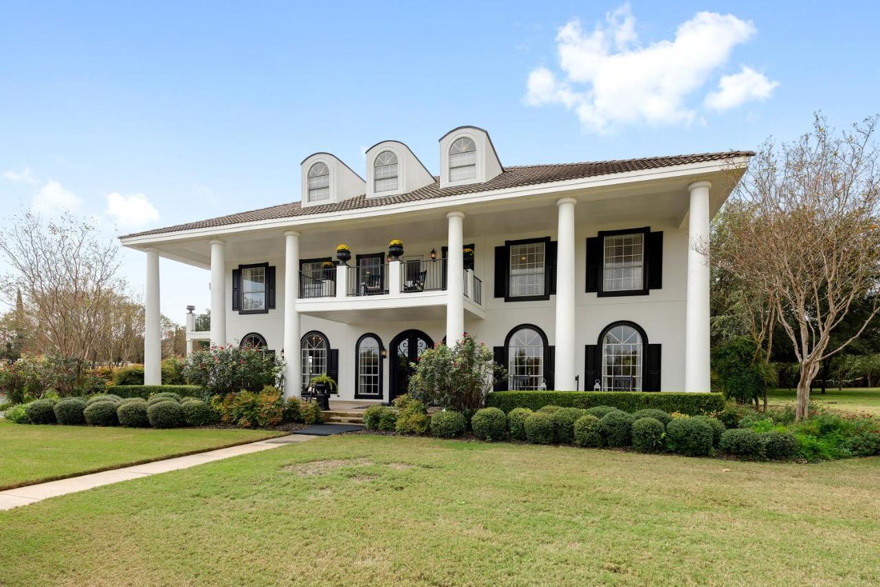 The Plantation House Boutique Inn Pflugerville Exterior foto